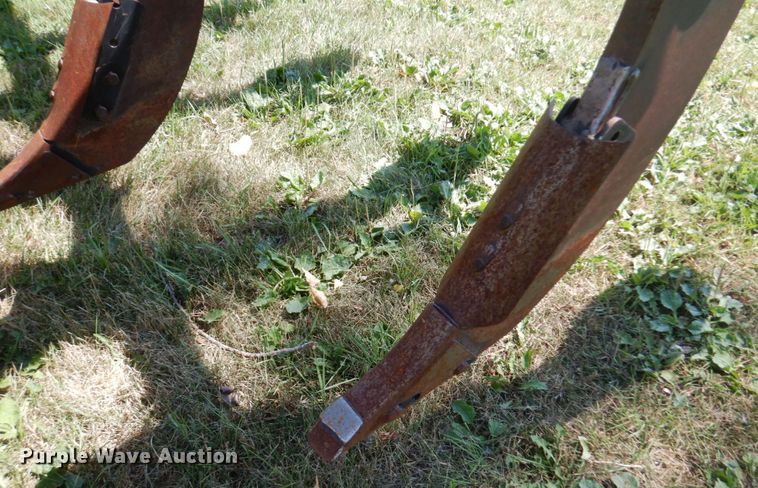 image for item MF9727 2015 Case IH Ecolo-Tiger 530C  disk ripper