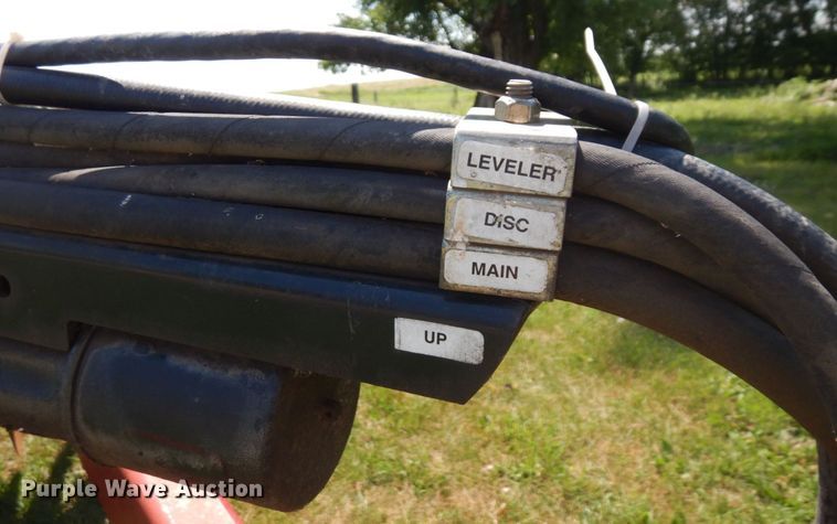 image for item MF9727 2015 Case IH Ecolo-Tiger 530C  disk ripper