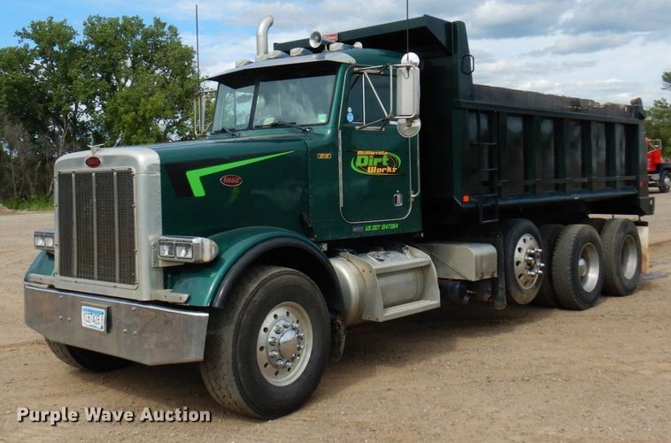 image for item MF9736 2001 Peterbilt 378  dump truck