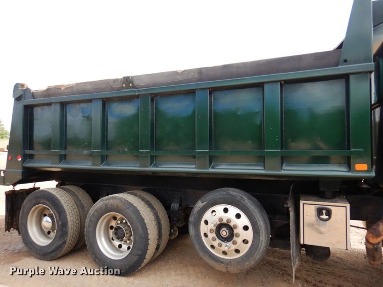 image for item MF9736 2001 Peterbilt 378  dump truck