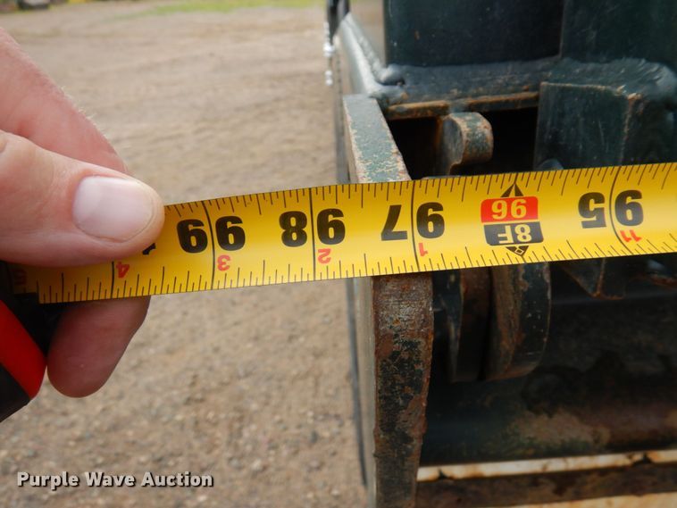 image for item MF9736 2001 Peterbilt 378  dump truck