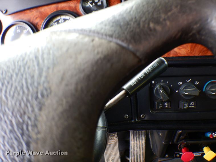 image for item MF9736 2001 Peterbilt 378  dump truck