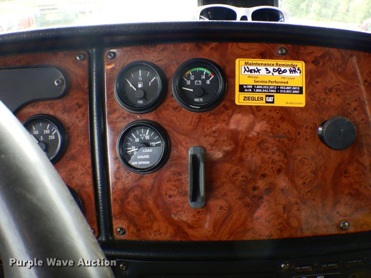 image for item MF9736 2001 Peterbilt 378  dump truck