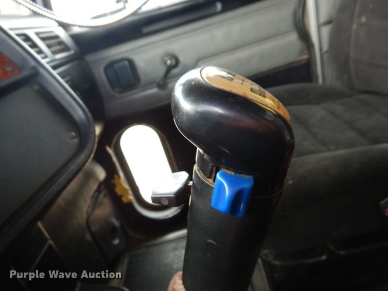 image for item MF9736 2001 Peterbilt 378  dump truck