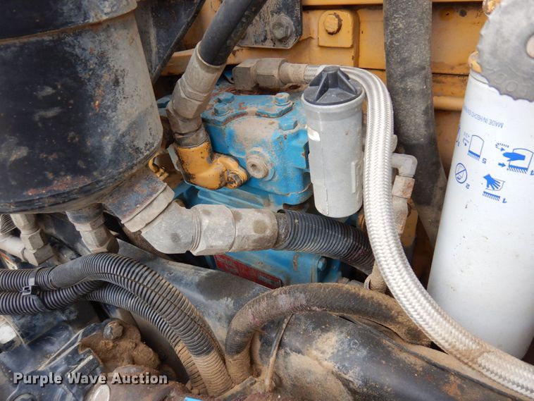 image for item MF9736 2001 Peterbilt 378  dump truck