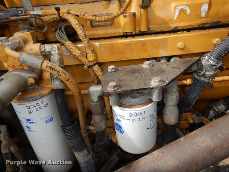 image for item MF9736 2001 Peterbilt 378  dump truck