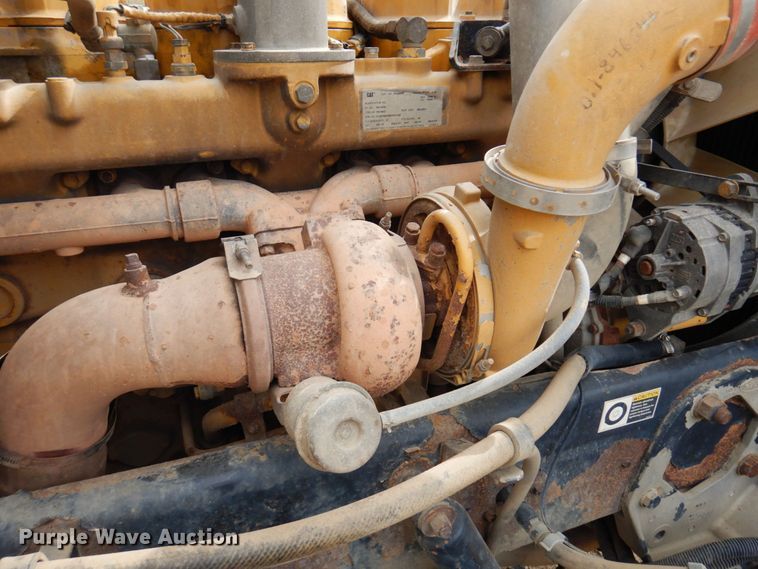 image for item MF9736 2001 Peterbilt 378  dump truck