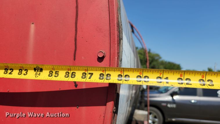 image for item MK9049 1993 Ford F700  oil distributor truck