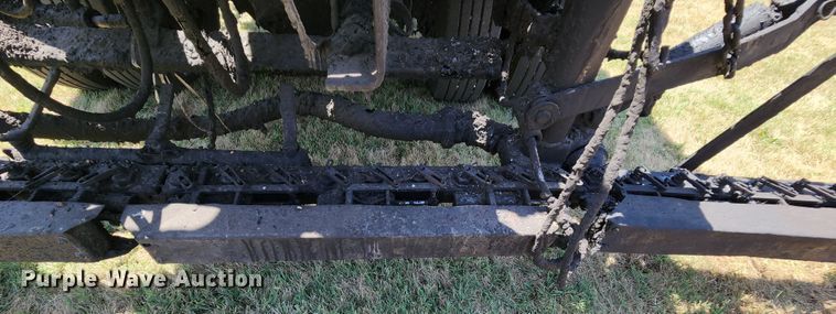 image for item MK9049 1993 Ford F700  oil distributor truck