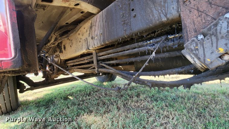 image for item MK9049 1993 Ford F700  oil distributor truck