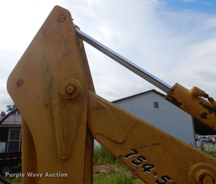 image for item MU9711 1986 John Deere 310C  backhoe