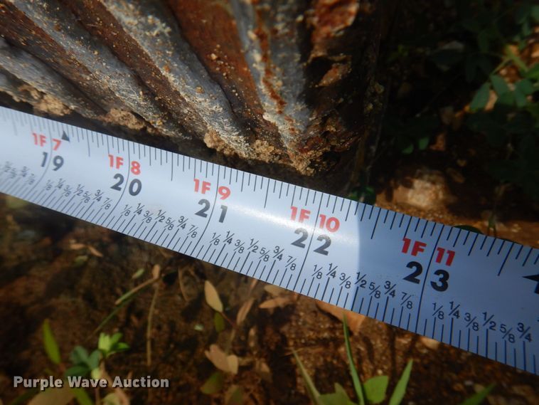 image for item MU9711 1986 John Deere 310C  backhoe