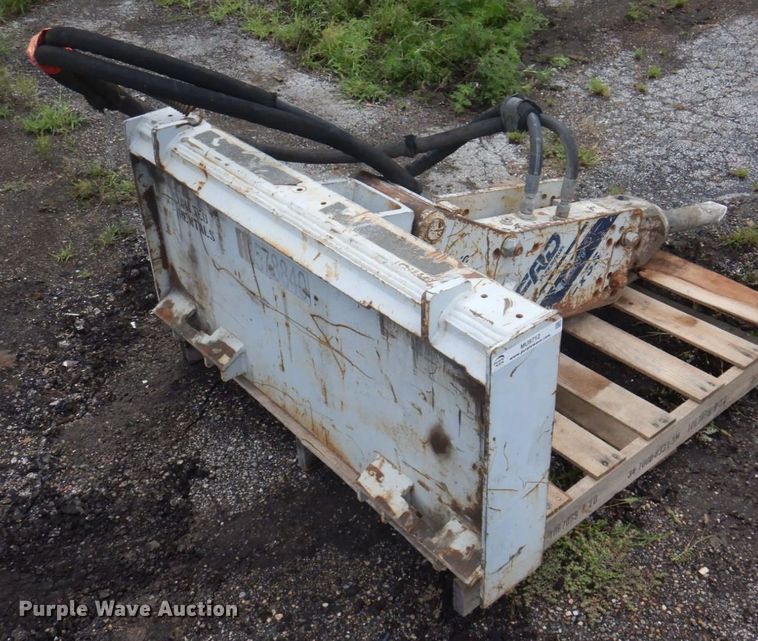 image for item MU9712 Furukawa FRD FX55A  skid steer breaker