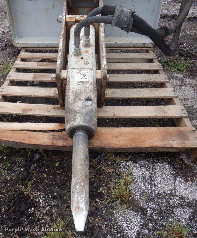 image for item MU9712 Furukawa FRD FX55A  skid steer breaker