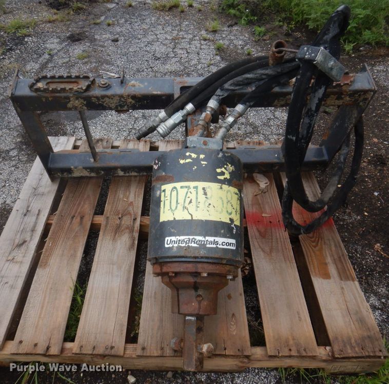 image for item MU9713 2018 Paladin X1075  skid steer auger