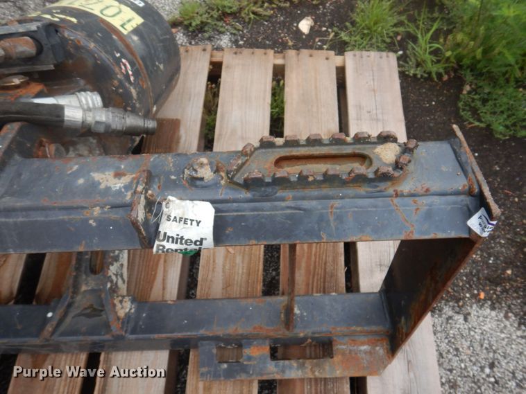 image for item MU9713 2018 Paladin X1075  skid steer auger