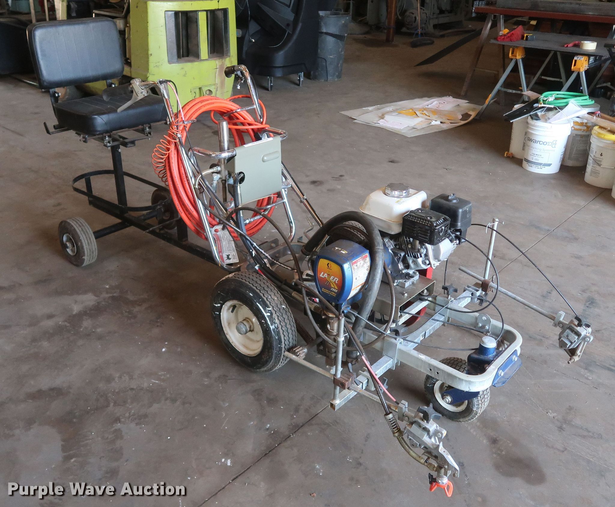 2019 Graco LineLazer II 3900 paint striper in Goldsby, OK Item JR9435 sold Purple Wave