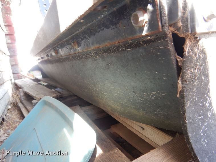 image for item DB7916 2007 Bobcat 60 Sweeper  skid steer sweeper