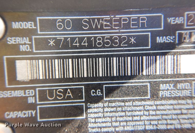 image for item DB7916 2007 Bobcat 60 Sweeper  skid steer sweeper