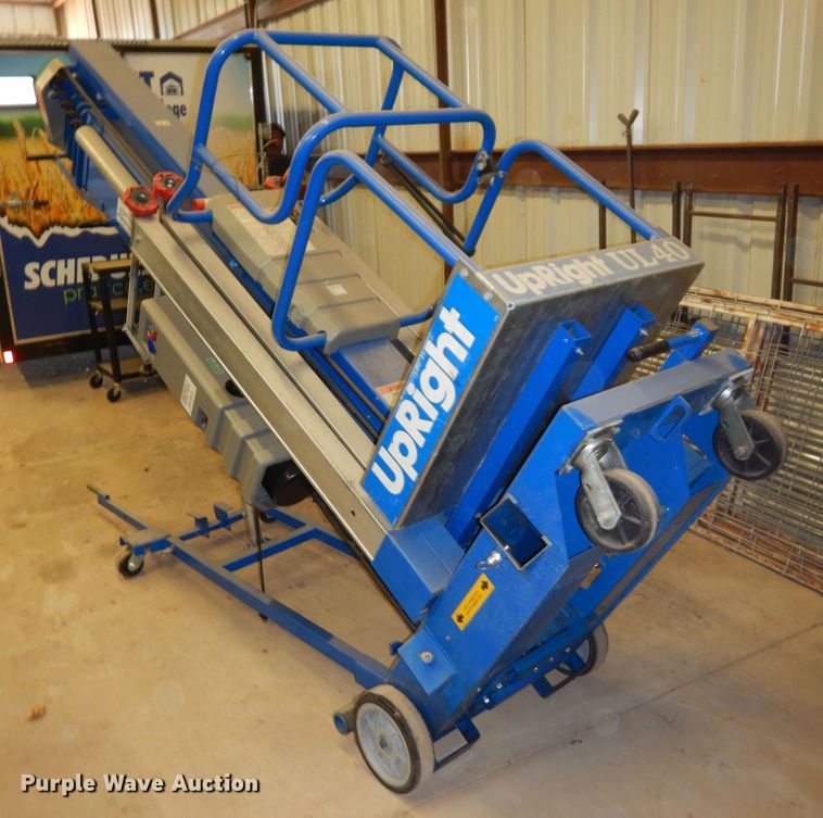 image for item DB7919 Up Right UL40  vertical lift