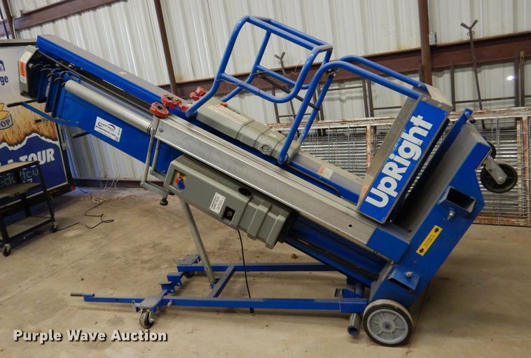 image for item DB7919 Up Right UL40  vertical lift