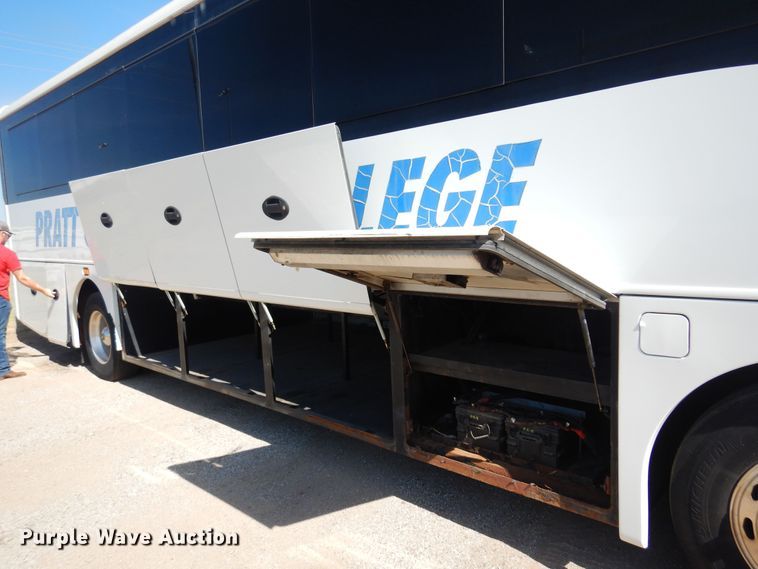 image for item DB7920 2008 Glaval  coach bus