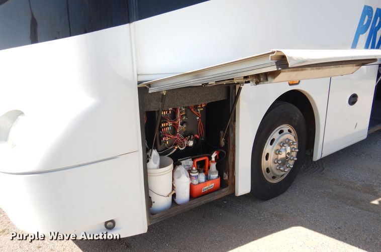 image for item DB7920 2008 Glaval  coach bus