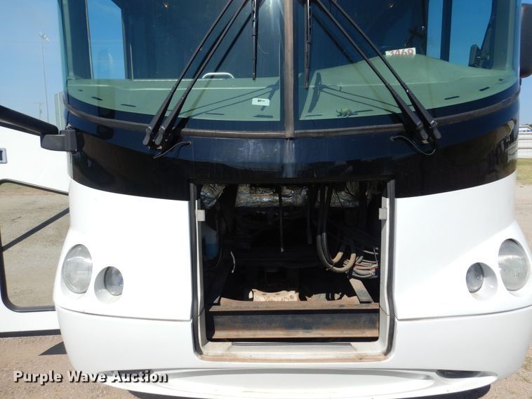 image for item DB7920 2008 Glaval  coach bus