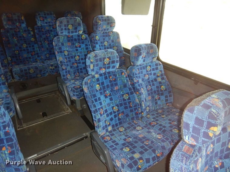 image for item DB7920 2008 Glaval  coach bus