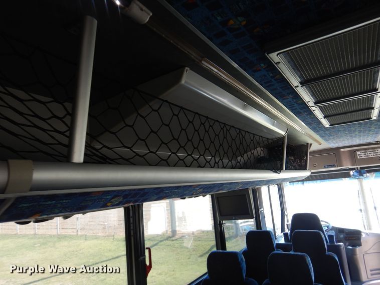 image for item DB7920 2008 Glaval  coach bus