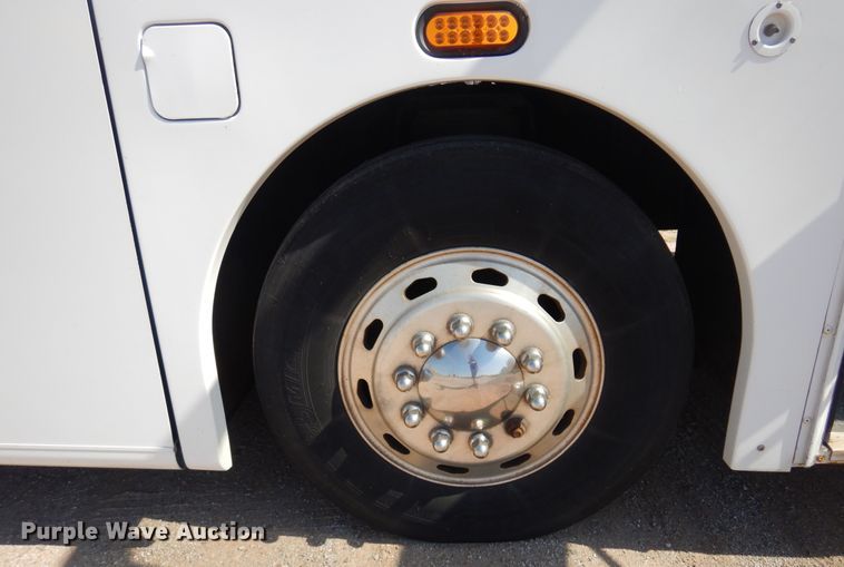 image for item DB7920 2008 Glaval  coach bus