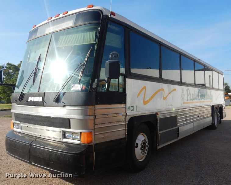 image for item DB7921 1988 MCI  coach bus