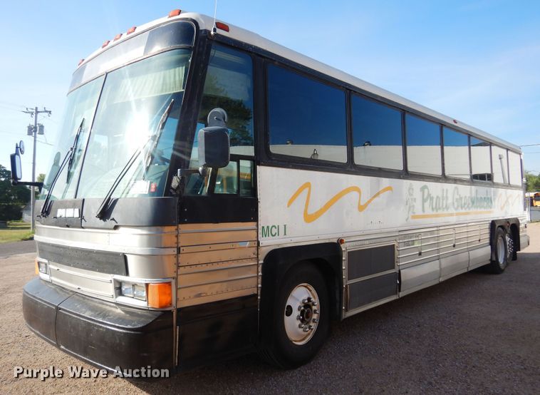 image for item DB7921 1988 MCI  coach bus