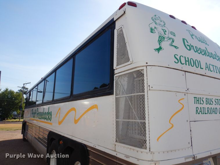 image for item DB7921 1988 MCI  coach bus