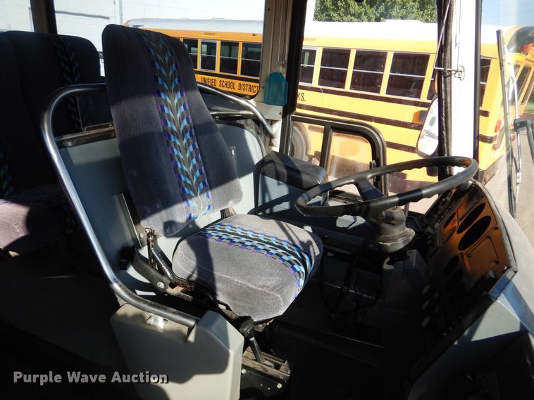 image for item DB7921 1988 MCI  coach bus