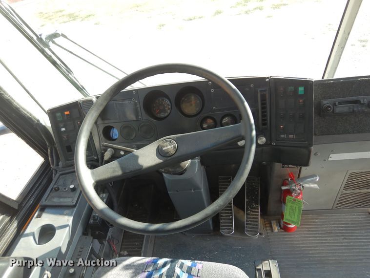 image for item DB7921 1988 MCI  coach bus