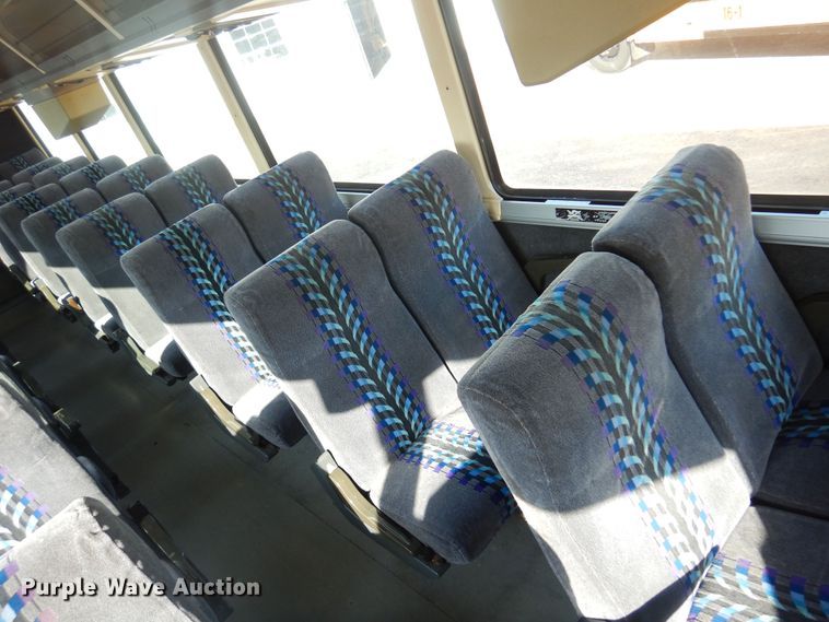 image for item DB7921 1988 MCI  coach bus