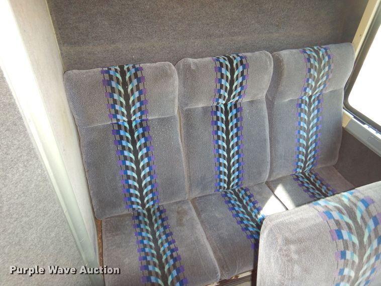 image for item DB7921 1988 MCI  coach bus