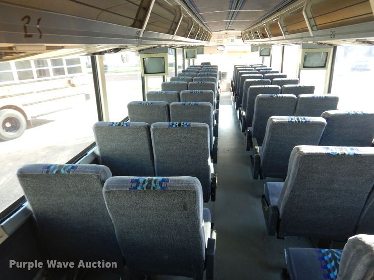 image for item DB7921 1988 MCI  coach bus