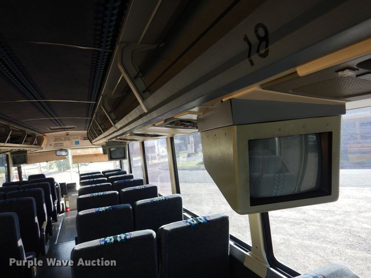 image for item DB7921 1988 MCI  coach bus