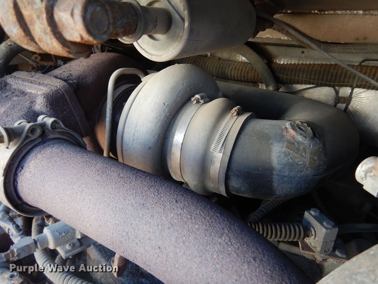 image for item DB7921 1988 MCI  coach bus