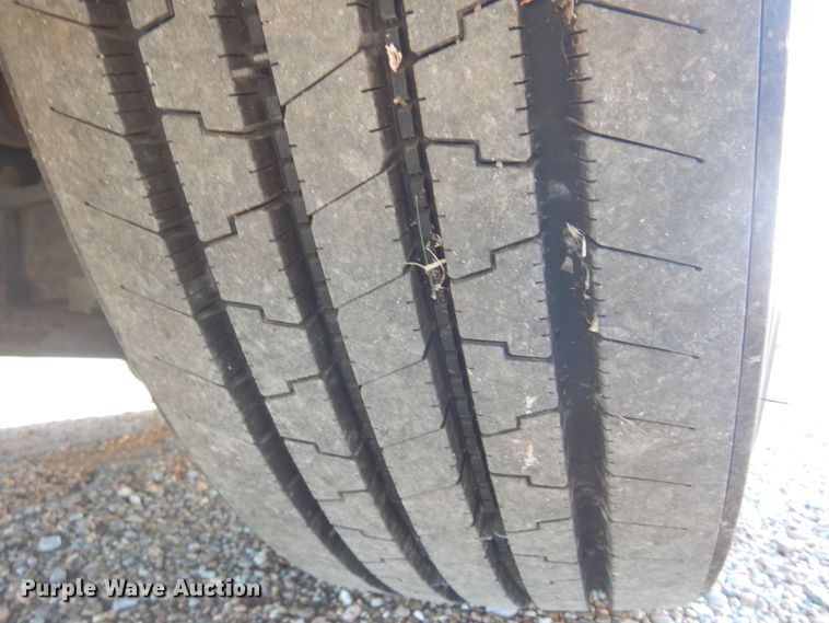 image for item DB7921 1988 MCI  coach bus