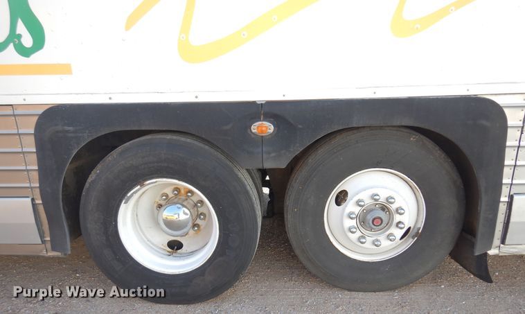 image for item DB7921 1988 MCI  coach bus