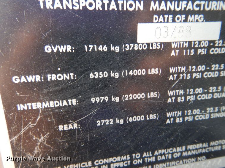 image for item DB7921 1988 MCI  coach bus