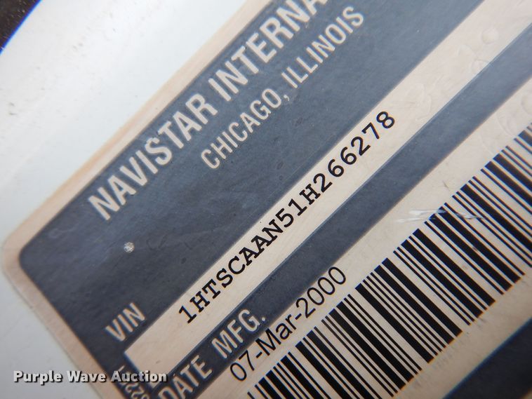 image for item DB7955 2001 International 4700  dump truck