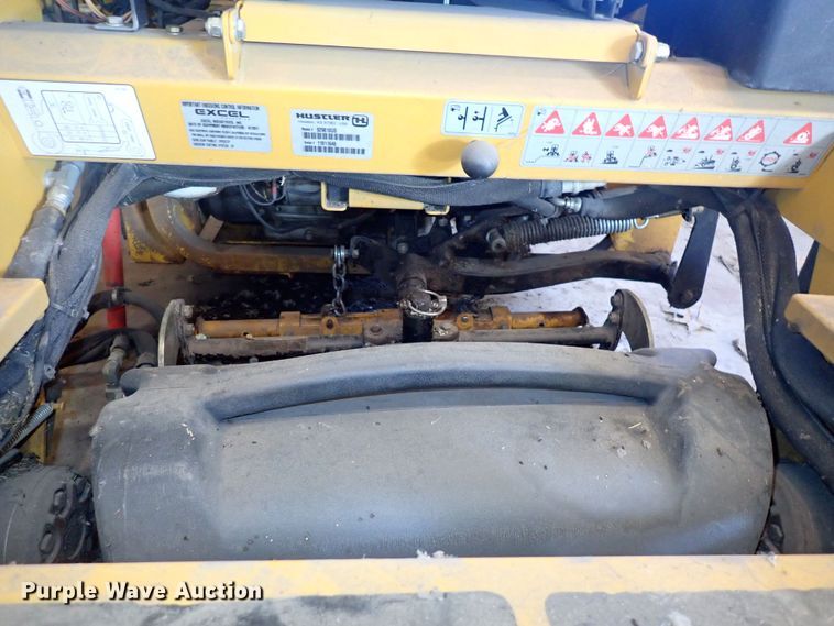 image for item DF5073 Hustler 1500  reel mower