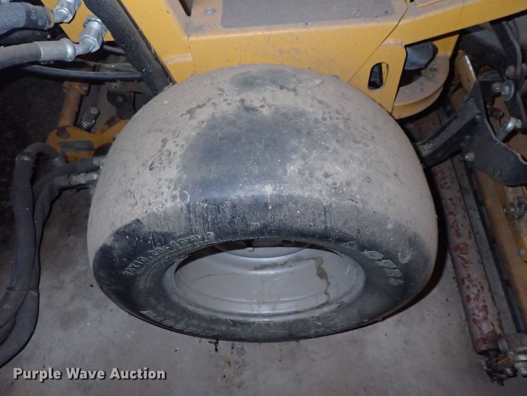 image for item DF5073 Hustler 1500  reel mower