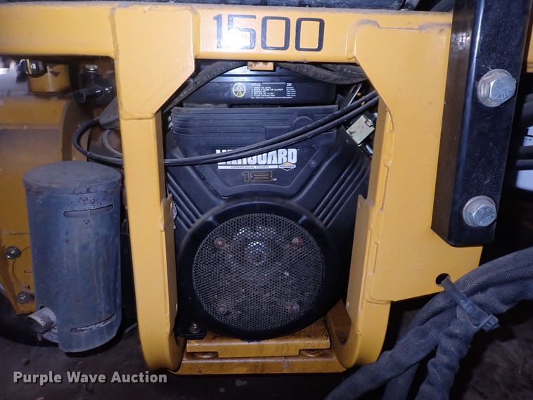 image for item DF5074 Hustler 1500  lawn mower