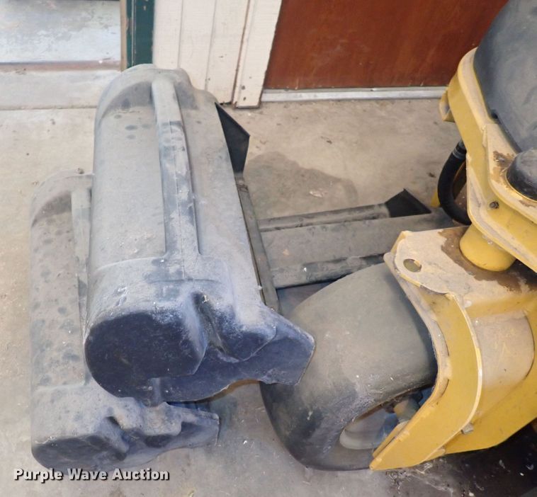 image for item DF5074 Hustler 1500  lawn mower