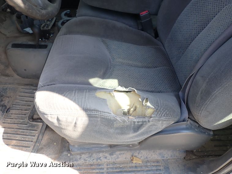 image for item DG5340 2006 Chevrolet Silverado 2500HD  Crew Cab pickup truck